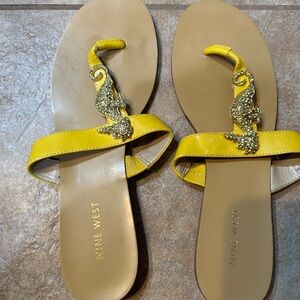 Women’s flat sandals. Size 7.5. Nine West.